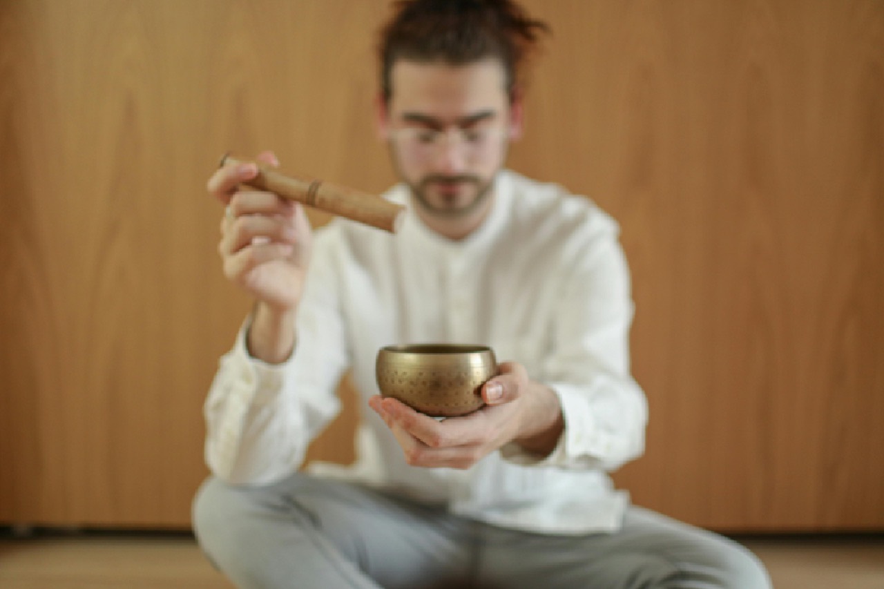 Serene psilocybin retreat sanctuary near Amsterdam, Netherlands