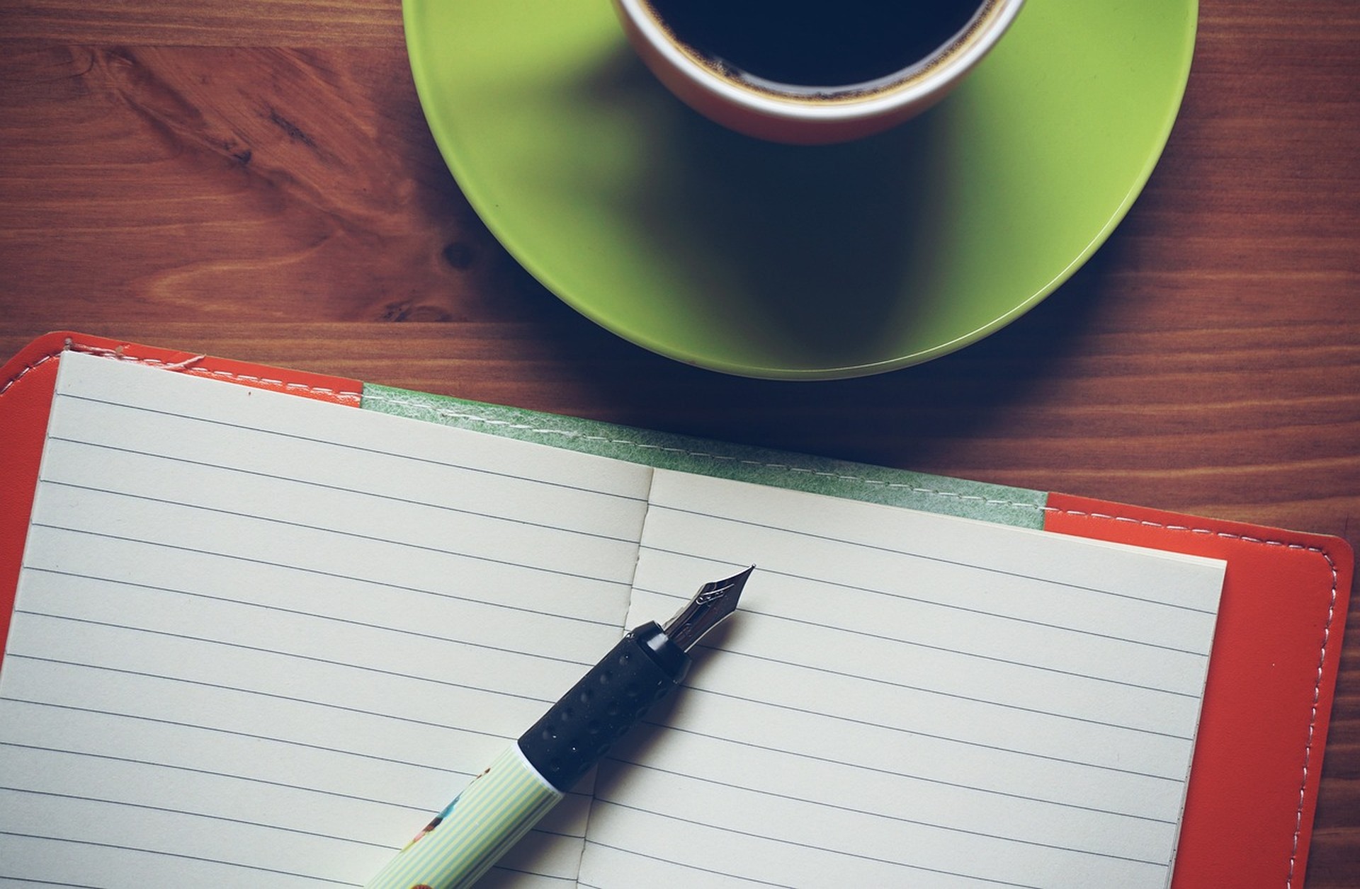 Integration circles vs solo practice: benefits and limits of each